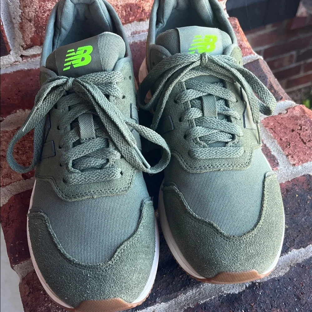 New Balance Olive Sneakers with Neon Highlights Fresh Foam x70 - Picture 5 of 10